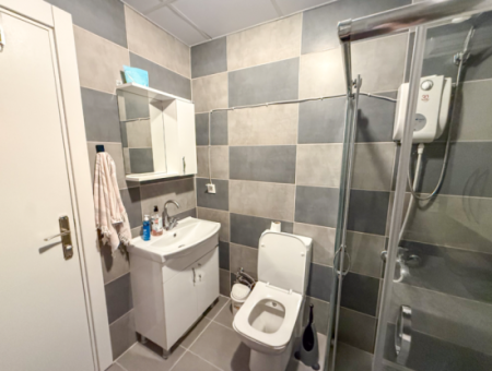 Aquaparklı Ve Havuzlu Site İçerisinde Satılık 1+1 Bahçeli Daire
