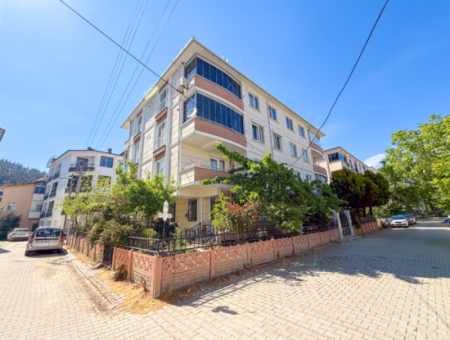 Kumbağ Köy İçinde Denize Yakın Geniş 2+1 Kiralık Daire