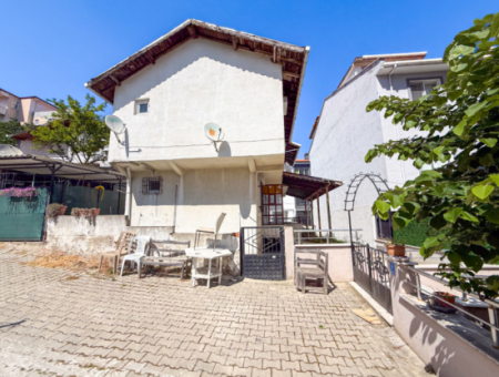 Kumbağ Merkezi Konumda Denize Yakın Satılık Dubleks 3+1 Villa