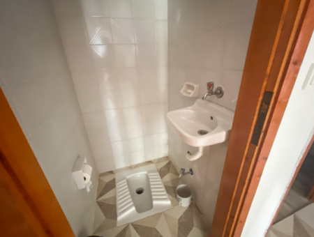 Kumbağ Merkezi Konumda Denize Yakın Eşyalı 2+1 Kiralık Daireler