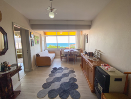 Kumbağ Merkezi Konumda Deniz Manzarlı Eşyalı Kiralık 2+1 Daire