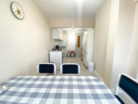 Kumbağ Merkezi Konumda Deniz Manzarlı Eşyalı Kiralık 2+1 Daire