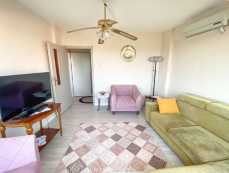 Kumbağ Merkezi Konumda Deniz Manzarlı Eşyalı Kiralık 2+1 Daire