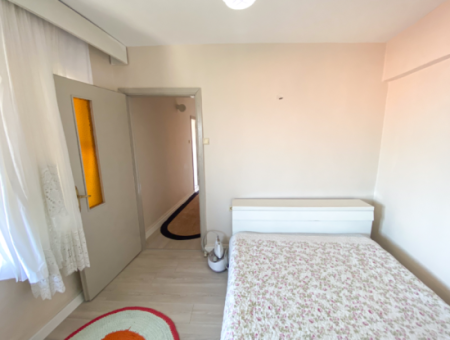 Kumbağ Merkezi Konumda Deniz Manzarlı Eşyalı Kiralık 2+1 Daire