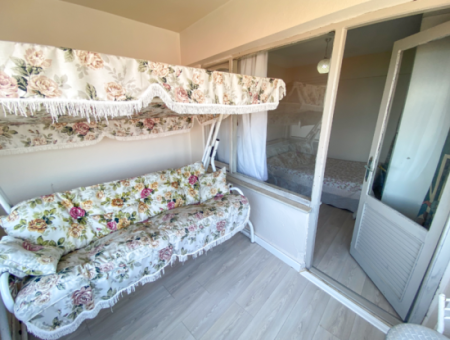 Kumbağ Merkezi Konumda Deniz Manzarlı Eşyalı Kiralık 2+1 Daire