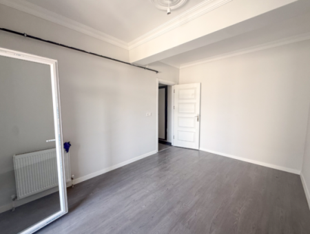 Kumbağ Liman Mevkii Yeni Ve Asansörlü Binada Kiralık 2+1 Daire