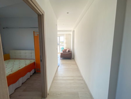 Kumbağ Havuzlu Sitede Eşyalı Kiralık Lüks 1+1 Bahçe Katı Daire