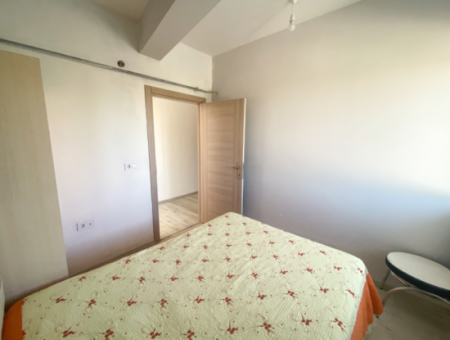 Kumbağ Havuzlu Sitede Eşyalı Kiralık Lüks 1+1 Bahçe Katı Daire