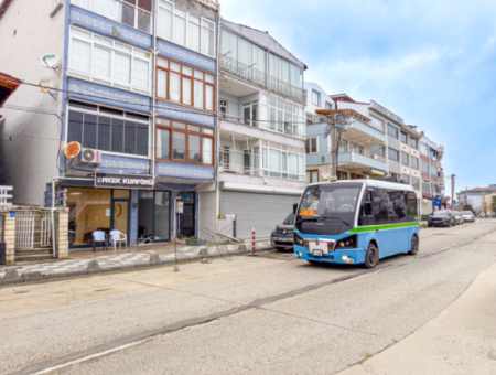 Kumbağ Ana Cadde Üzerinde Denize Yakın Bahçeli 1+1 Satılık Daire