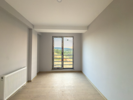 Kumbağ Havuzlu Sitede Deniz Ve Doğa Manzaralı 2+1 Satılık Daire