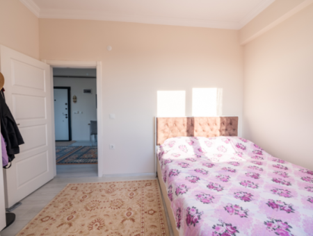 Kumbağ Yeni Ve İskanlı Binada Ferah Eşyalı Satılık 2+1 Daire