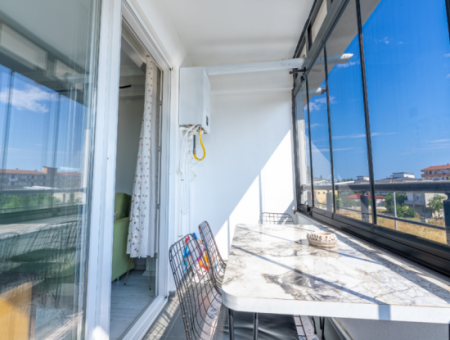 Aquaparklı Havuzlu Ve Denize Yakın Sitede Satılık 1+1 Daire