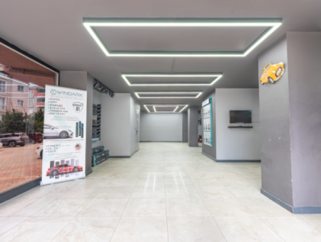 100. Yıl Mah. İşlek Cadde Üzerinde 135 M2 Satılık Dükkan