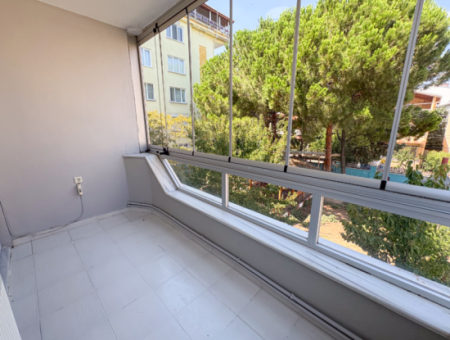 Kumbağ'da Merkezi Konumda Havuzlu Site İçinde Kiralık 2+1 Daire