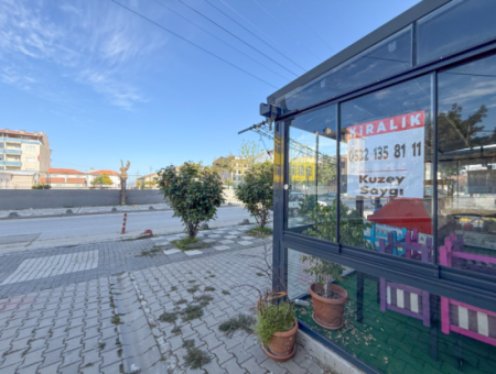 Kumbağ'da İşlek Cadde Üzerinde Okul Karşısında Kiralık Dükkan
