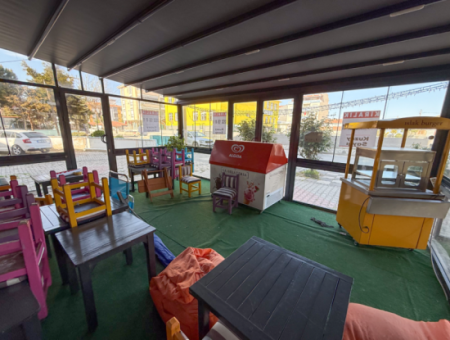 Kumbağ'da İşlek Cadde Üzerinde Okul Karşısında Kiralık Dükkan
