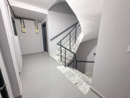 Kumbağ Deniz Tarafında Havuzlu Sitede Satılık Lüks 2+1 Daireler