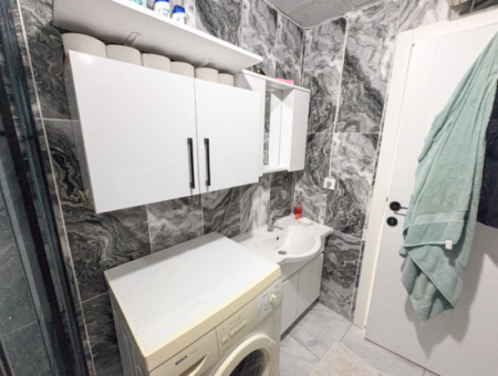 Kumbağ'da İskanlı Yeni Binada Caddeye Sıfır Eşyalı Satılık 1+1 Daire