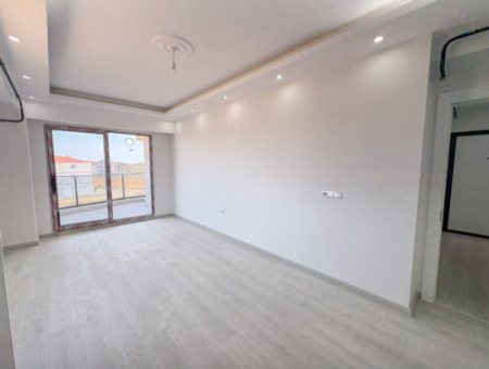 Kumbağ Lüks Havuzlu Yonca Evleri Sitesinde Satılık 2+1 Daireler