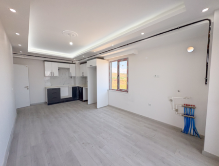 Kumbağ Lüks Havuzlu Yonca Evleri Sitesinde Satılık 2+1 Daireler