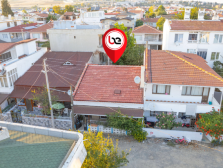 Kumbağ'da Caddenin Deniz Tarafında Satılık 2+1 Müstakil Ev
