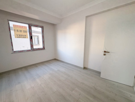Kumbağ Lüks Havuzlu Yonca Evleri Sitesinde Satılık 2+1 Daireler