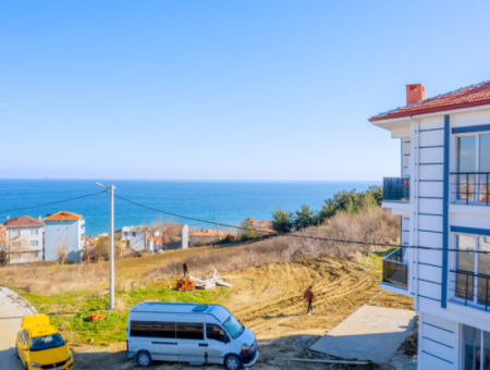 Kumbağ'da Panoramik Deniz Manzaralı İskanlı Satılık 1+1 Daire