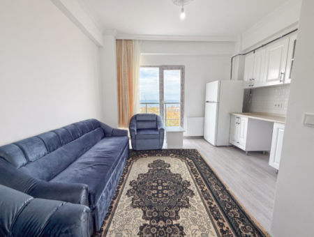 Kumbağ'da Panoramik Deniz Manzaralı İskanlı Satılık 1+1 Daire