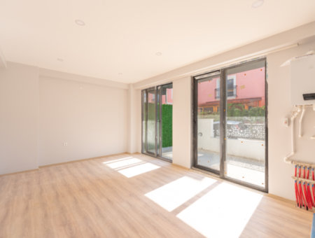 Değirmenaltı Mh Denize Sıfır Kiralık Bahçe Kat Lüks 2+1 Daireler