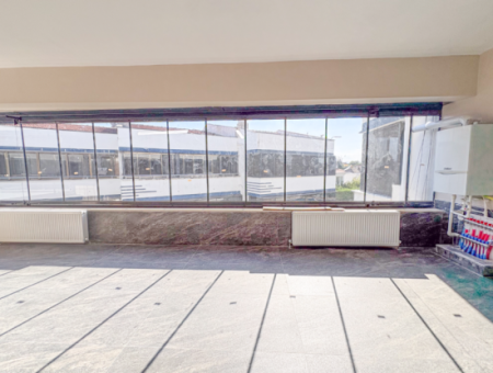 Kumbağ'da Denize Sıfır Havuzlu Sitede Satılık Ferah 2+1 Daire