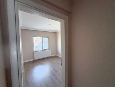 Kumbağ'da Denize Sıfır Havuzlu Sitede Satılık Ferah 2+1 Daire