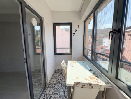 Kumbağ Pazar Sokağına Yakın Yeni Binada Satılık Geniş 2+1 Daire