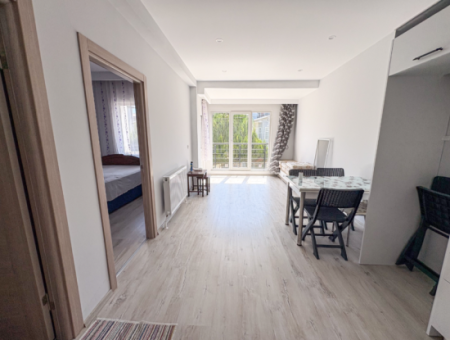 Kumbağ'da Yeni Binada Caddeye Yakın Eşyasız Kiralık 1+1 Daire