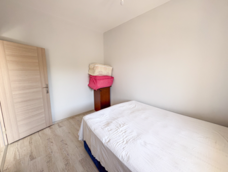 Kumbağ'da Yeni Binada Caddeye Yakın Eşyasız Kiralık 1+1 Daire