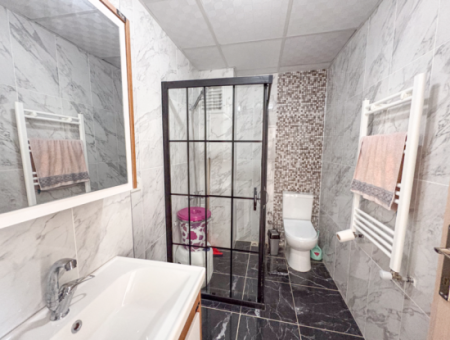 Kumbağ'da Yeni Binada Caddeye Yakın Eşyasız Kiralık 1+1 Daire