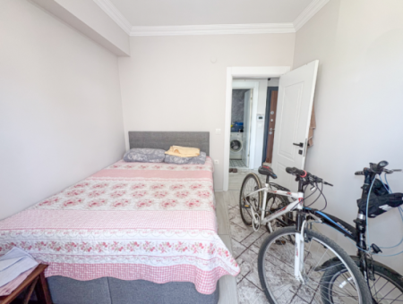 Kumbağ'da Park Karşısında Kiralık Eşyalı Lüks 2+1 Daire