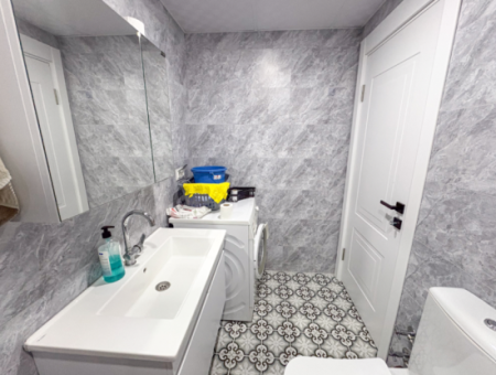 Kumbağ'da Park Karşısında Kiralık Eşyalı Lüks 2+1 Daire