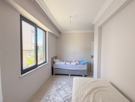 Kumbağ'da Park Karşısında Kiralık Eşyalı Lüks 2+1 Daire