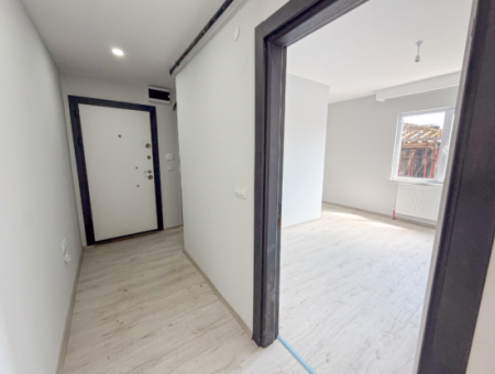 Kumbağ Yeni Binada Ferah Ve Denize Yakın Kiralık Sıfır 2+1 Daire