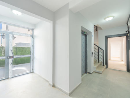 Değirmenaltı Mh Denize Sıfır Kiralık Bahçe Kat Lüks 2+1 Daireler