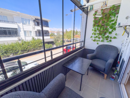 Aquaparklı Havuzlu Denize Yakın Sitede Satılık Eşyalı 1+1 Daire