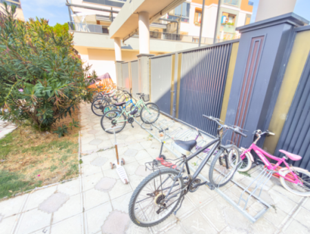 Kumbağ Doğapark Evlerinde Havuz Cephe Eşyalı Satılık 2+1 Daire