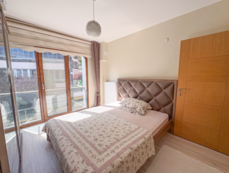 Kumbağ Doğapark Evlerinde Havuz Cephe Eşyalı Satılık 2+1 Daire
