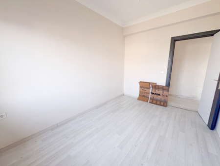Kumbağ Havuzlu Sitede Denize Yakın Kiralık 2+1 Daire
