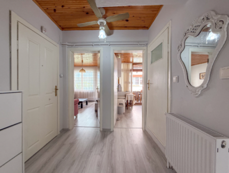 Kumbağ Pazar Sokağında Çok Geniş Full Eşyalı 2+1 Satılık Daire