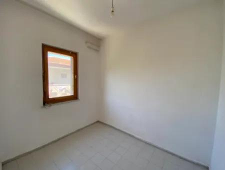 Kumbağ Merkezde Deniz Manzaralı Satılık 2+1 Yazlık